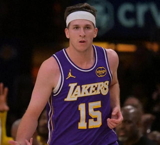 山猫体育赛事直播网-决定了！5年2.4亿续约！交易3个首轮！湖人拼了|里夫斯|詹姆斯|奥斯汀-里夫斯|奥斯汀·里夫斯|洛杉矶湖人队_新浪体育_新浪新闻